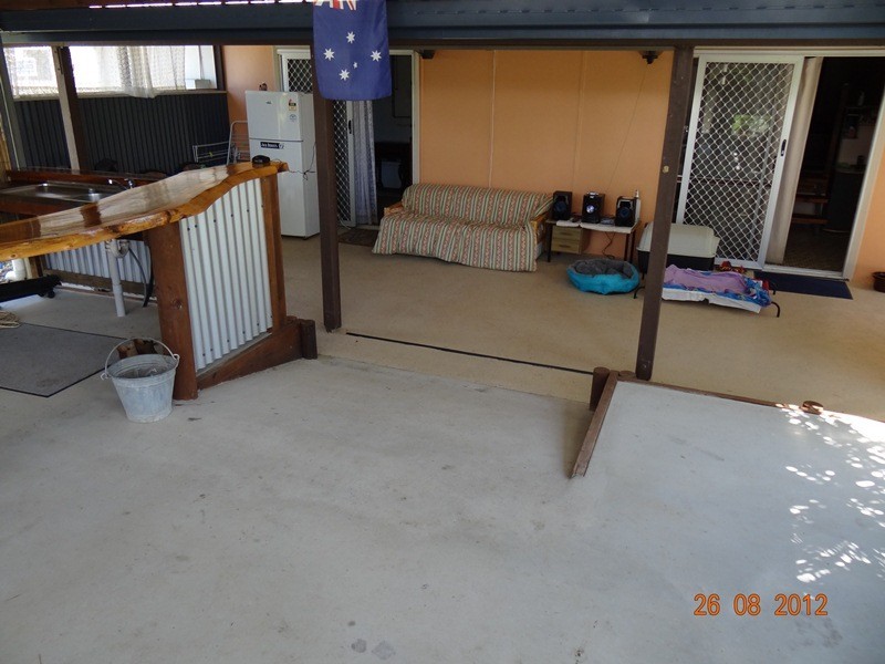 22 MAUDE ST, Flying Fish Point QLD 4860