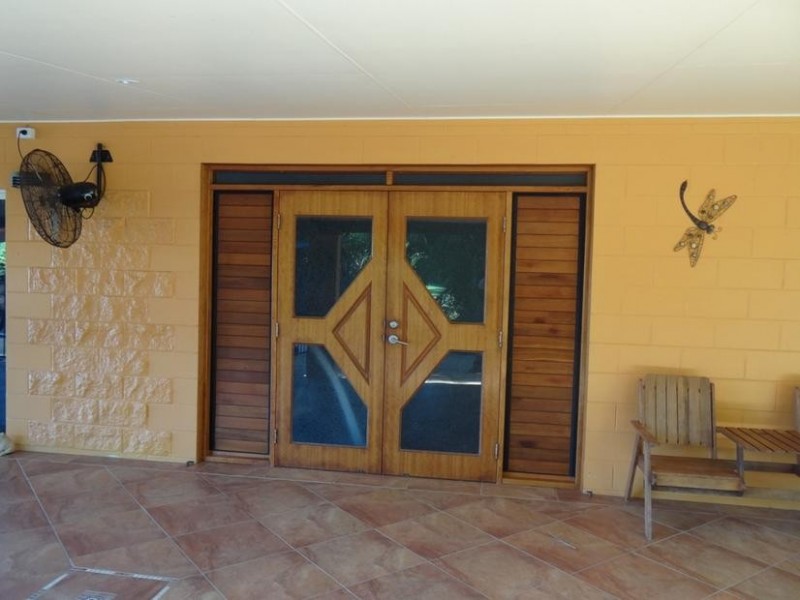 31 Martinuzzi Cls, Mourilyan QLD 4858