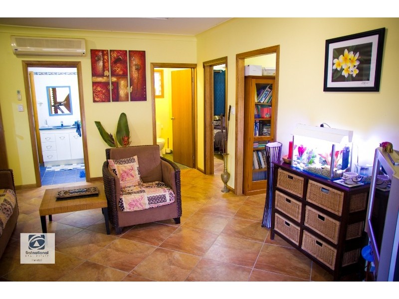 31 Martinuzzi Cls, Mourilyan QLD 4858