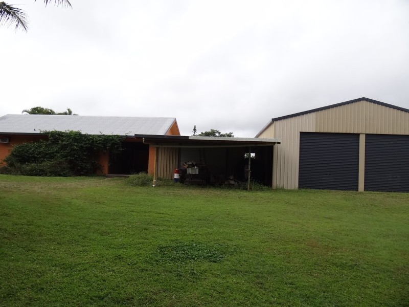 31 Martinuzzi Cls, Mourilyan QLD 4858