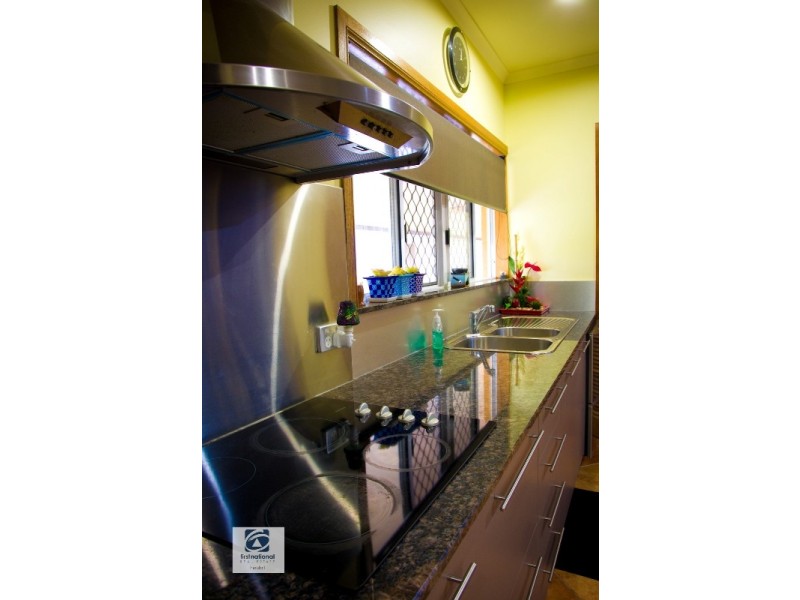 31 Martinuzzi Cls, Mourilyan QLD 4858