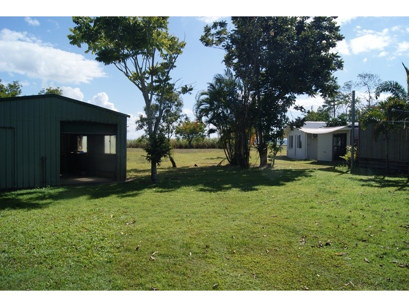 6 WILLS CLSE, New Harbourline QLD 4858