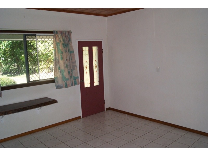 6 WILLS CLSE, New Harbourline QLD 4858