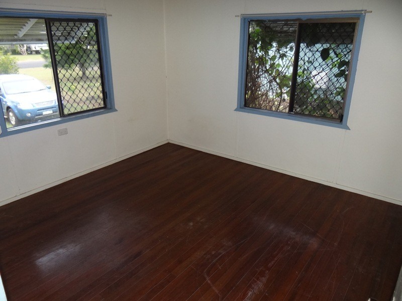 21 JUDY STREET, Flying Fish Point QLD 4860