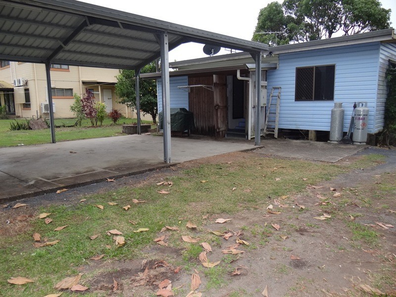 21 JUDY STREET, Flying Fish Point QLD 4860