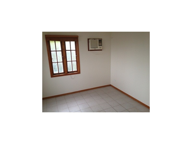 33 Hickey st, East Innisfail QLD 4860