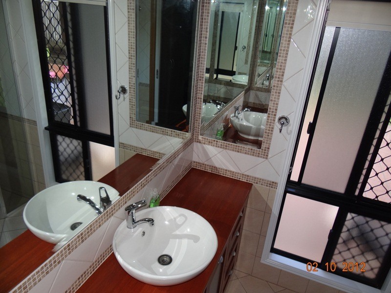 Innisfail Estate QLD 4860