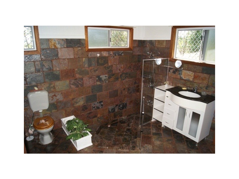 6 wills, New Harbourline QLD 4858