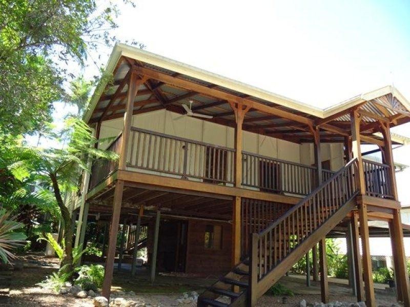 53 Coronation Drive, East Innisfail QLD 4860