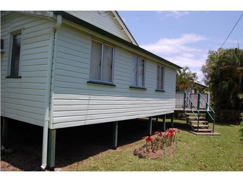 17 Moriarty Street, Innisfail QLD 4860