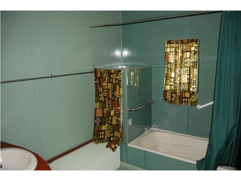 17 Moriarty Street, Innisfail QLD 4860