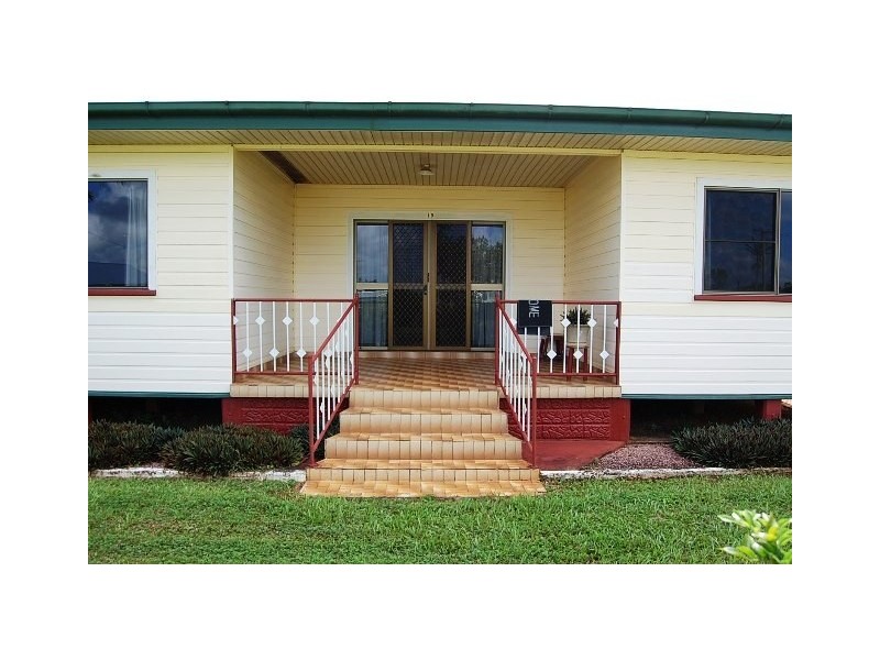 19 SHAY STREET, Wangan QLD 4871