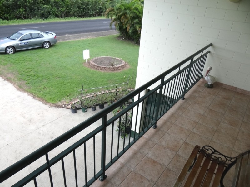 Coconuts QLD 4860