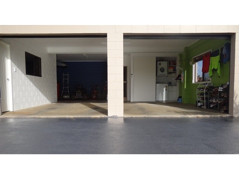 32 Flying Fish Pnt Rd, Innisfail QLD 4860
