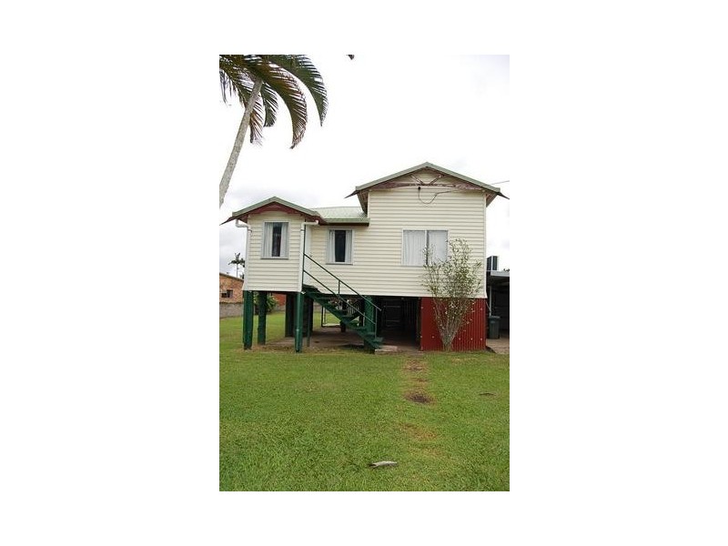 28 Martin St, East Innisfail QLD 4860