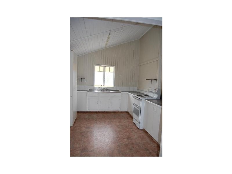 28 Martin St, East Innisfail QLD 4860