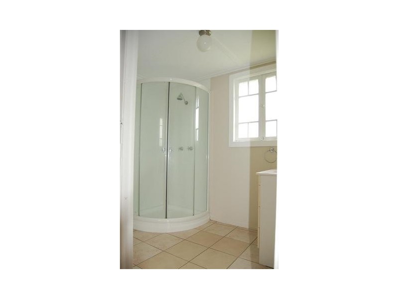 28 Martin St, East Innisfail QLD 4860