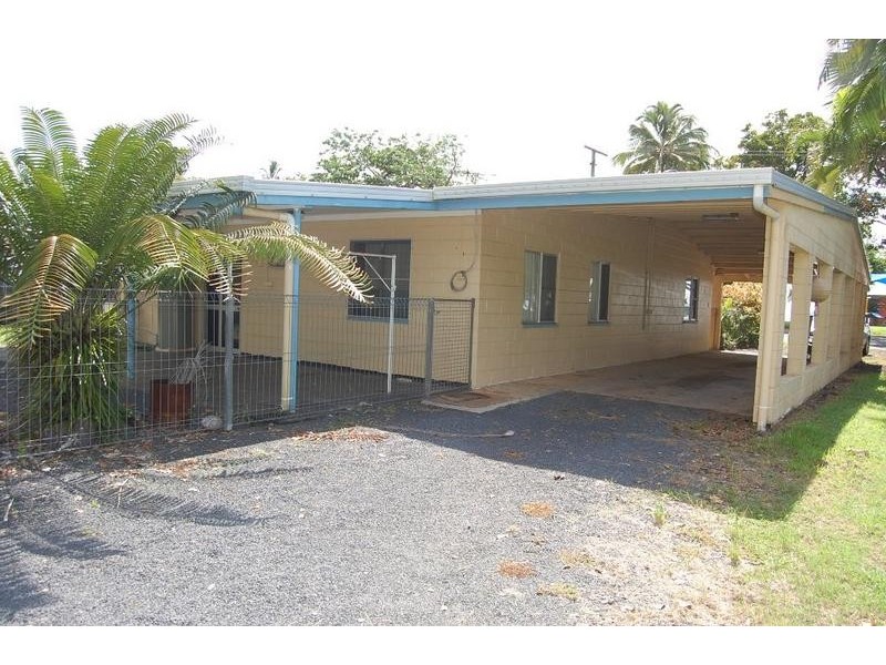 7 Elizabeth Street, Flying Fish Point QLD 4860