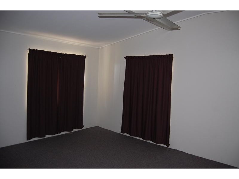 7 Elizabeth Street, Flying Fish Point QLD 4860