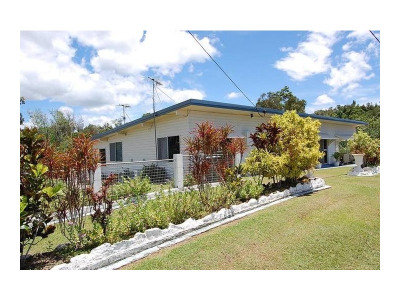 2 Fern st, Coconuts QLD 4860