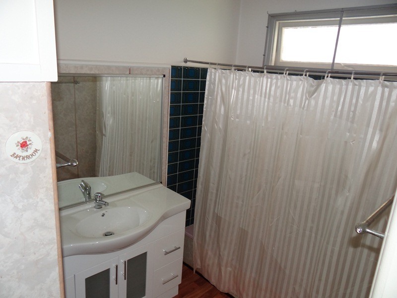 34 River Avenue, Mighell QLD 4860
