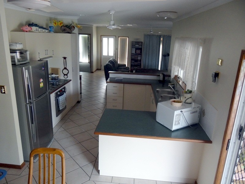 3 CYPRESS CLSE, Cullinane QLD 4860