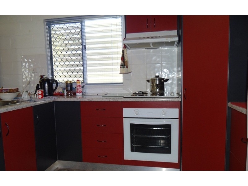 4 BEVAN CLOSE, Belvedere QLD 4860