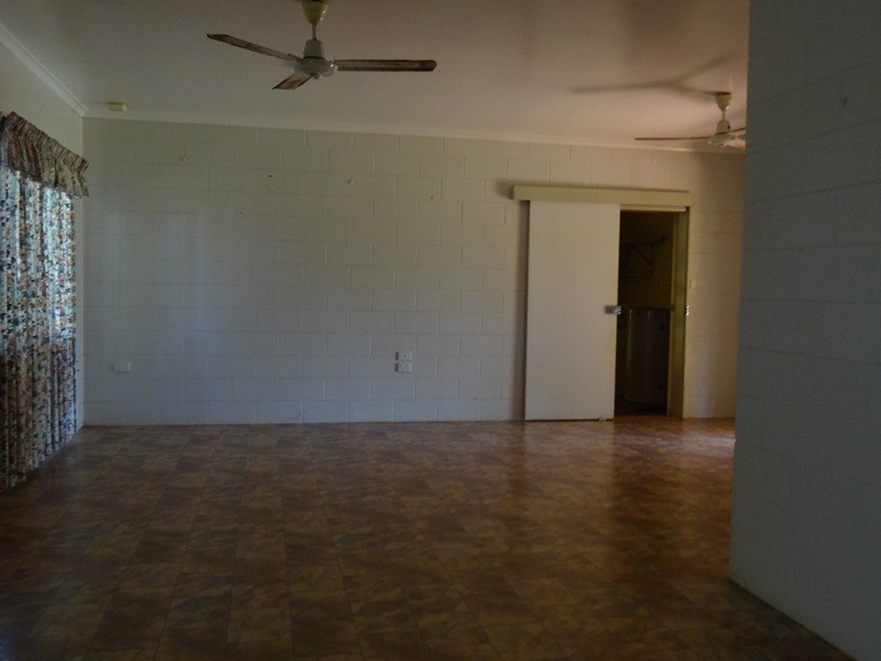 6 FOXWOOD, Wangan QLD 4871