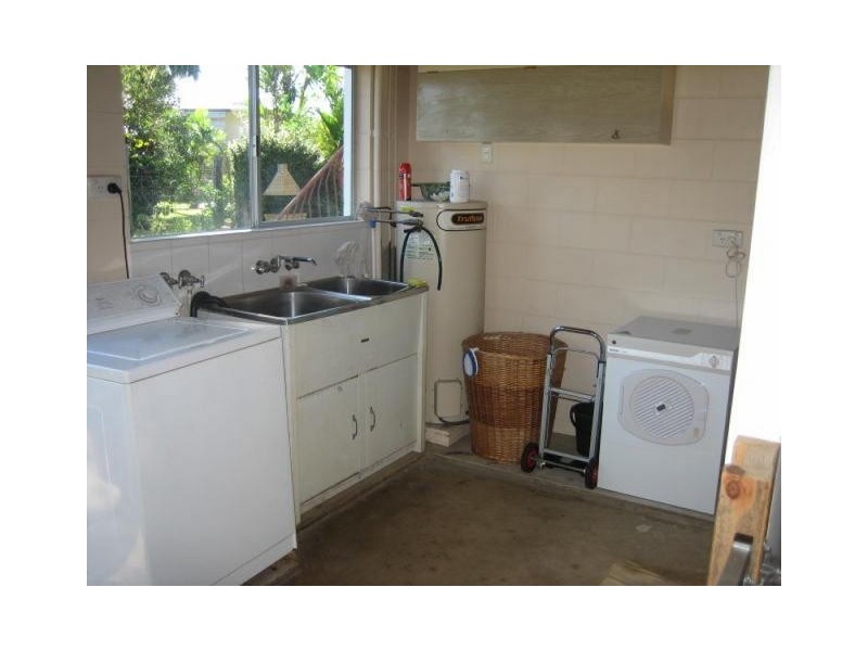 6 Carroo Close, Innisfail Estate QLD 4860