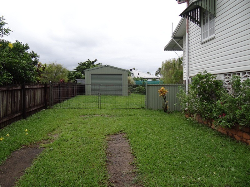 East Innisfail QLD 4860