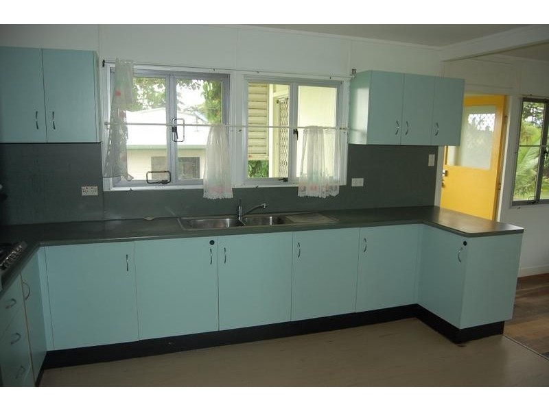 23 Mayflower Street, Innisfail QLD 4860