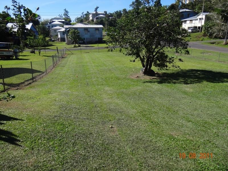 11 Bartle Street, East Innisfail QLD 4860