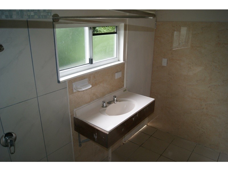 19 PEREGRINE ST, Mourilyan QLD 4858