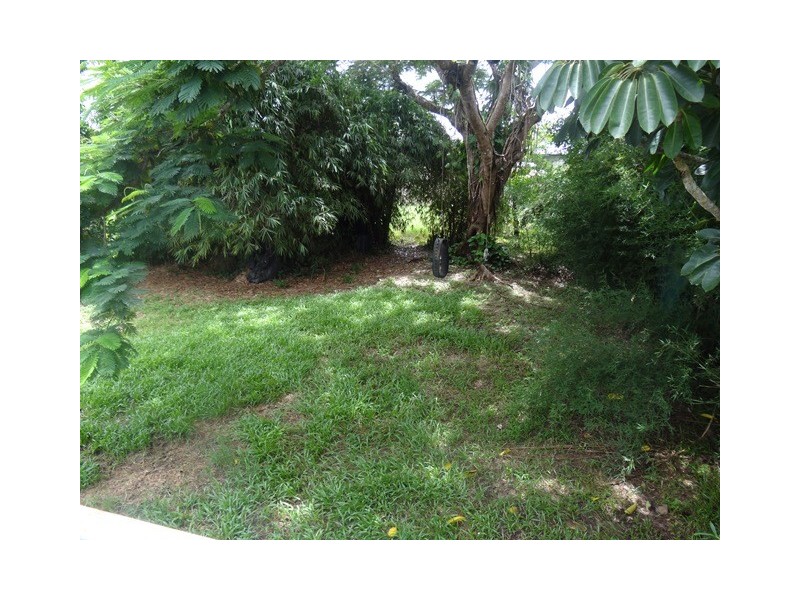 19 PEREGRINE ST, Mourilyan QLD 4858