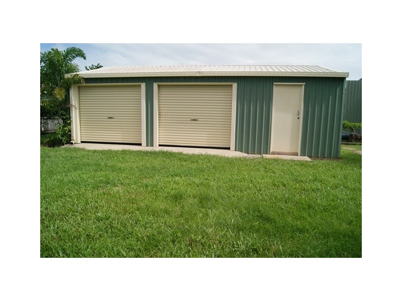 58 Esplanade, East Innisfail QLD 4860
