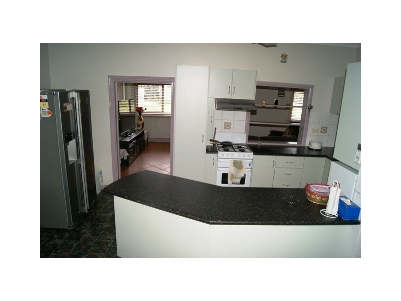 East Innisfail QLD 4860