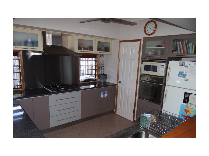 Innisfail Estate QLD 4860