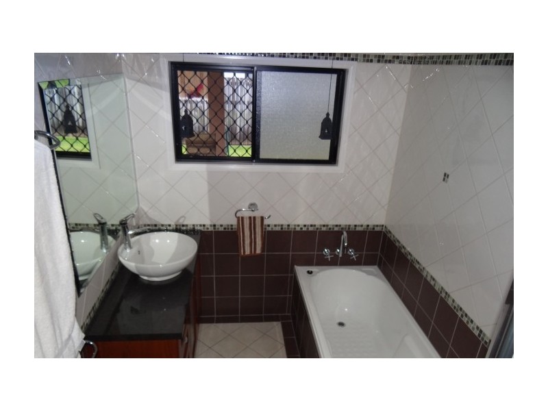 Innisfail Estate QLD 4860