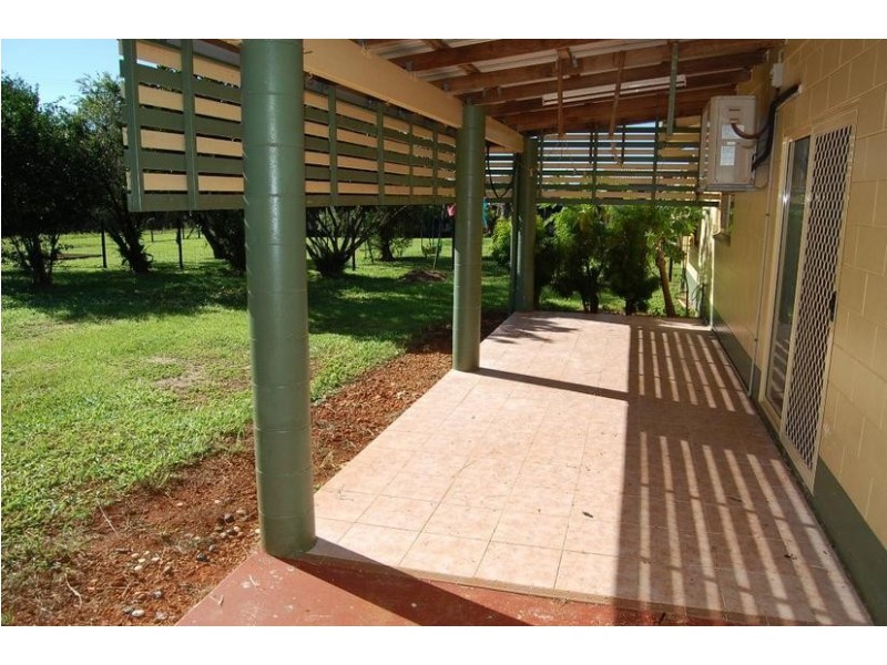 6 Foxwood Avenue, Wangan QLD 4871
