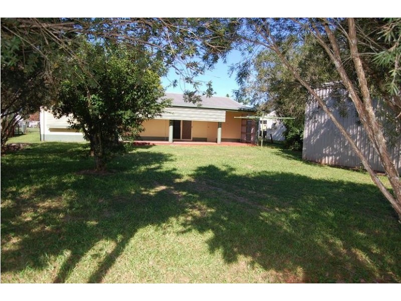 6 Foxwood Avenue, Wangan QLD 4871