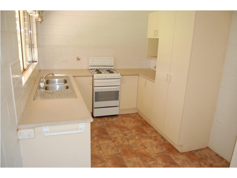 6 Foxwood Avenue, Wangan QLD 4871