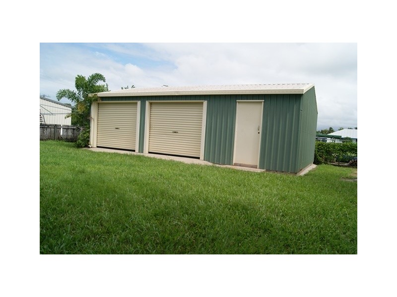 58 Esplanade Innisfail, East Innisfail QLD 4860