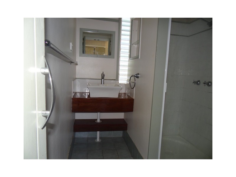 5 Rowney st, East Innisfail QLD 4860