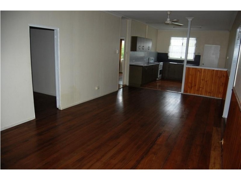 2/3 Walnut Street, Innisfail QLD 4860