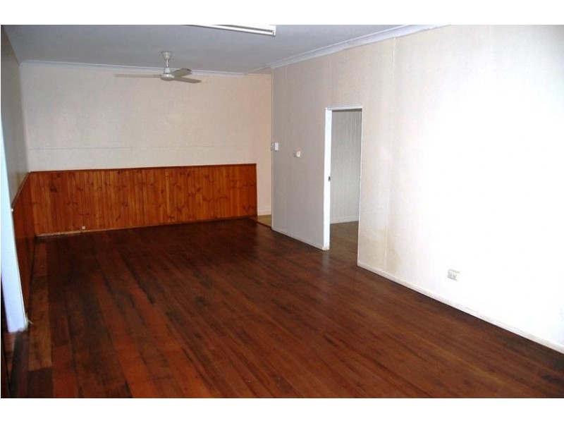 2/3 Walnut Street, Innisfail QLD 4860