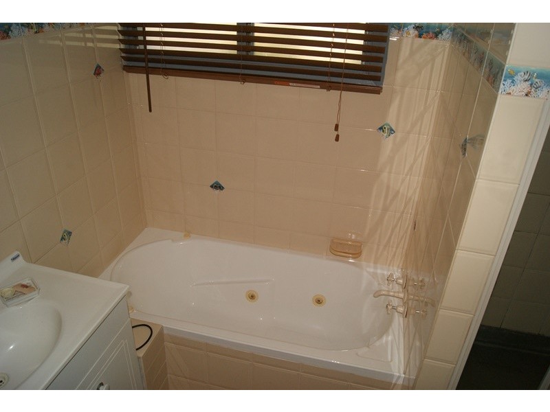 Belvedere QLD 4860