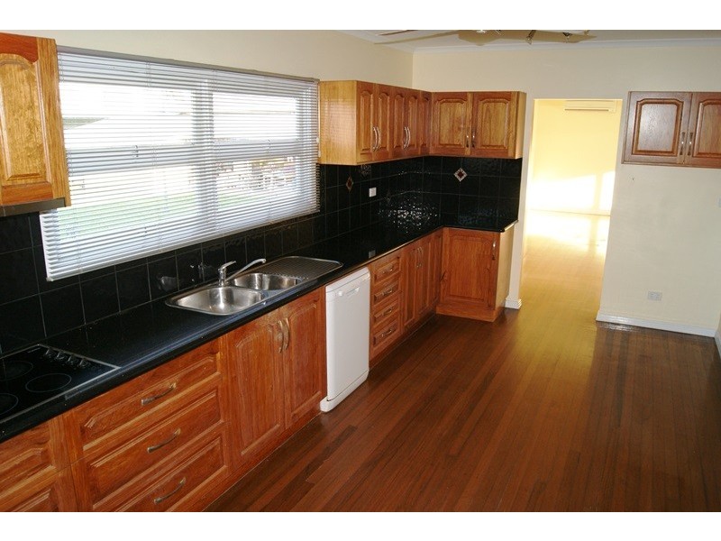 East Innisfail QLD 4860