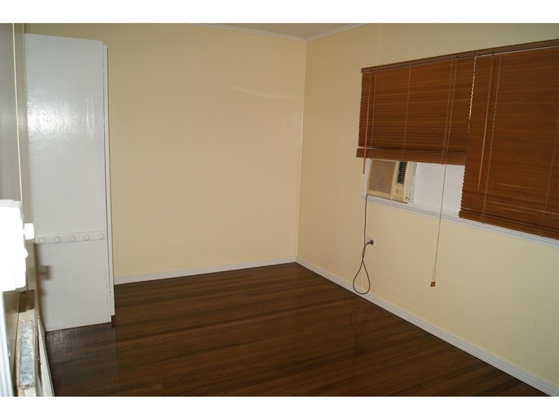 East Innisfail QLD 4860