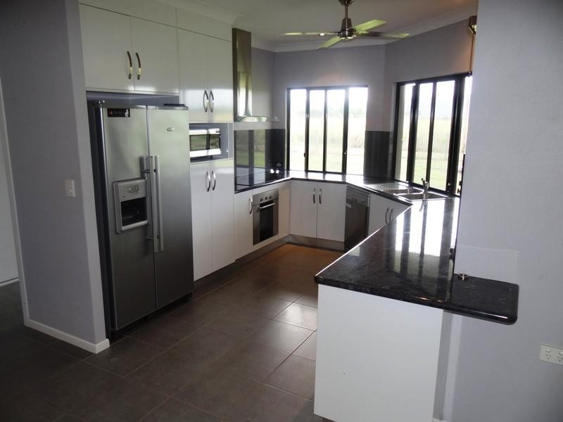 15 De Roma Close, Innisfail QLD 4860