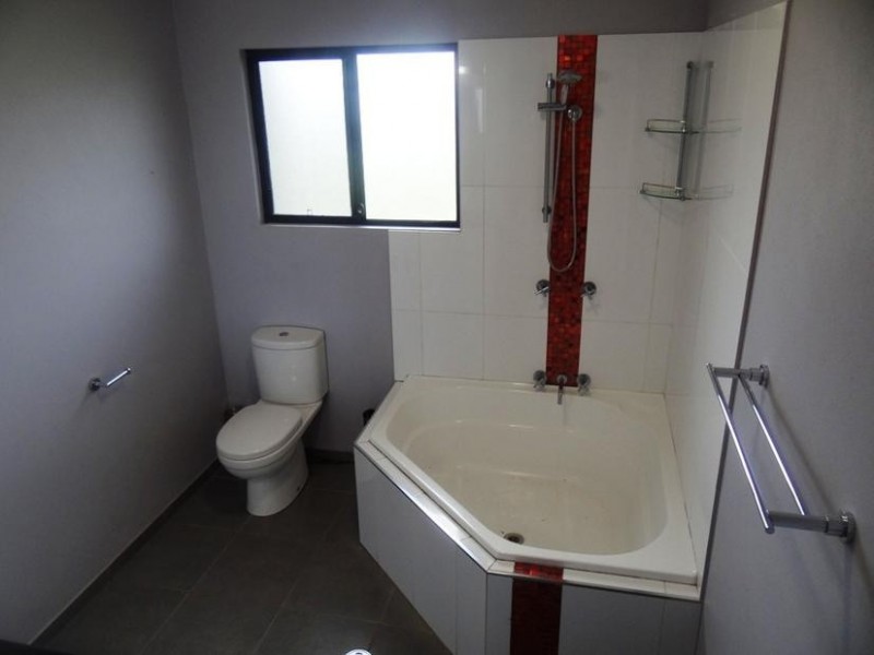 15 De Roma Close, Innisfail QLD 4860